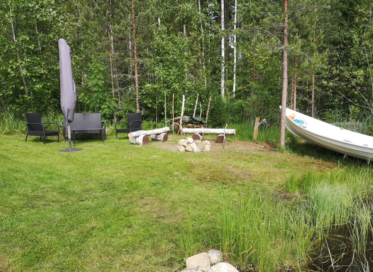 Lakeside Cottage Metsaeranta Савонранта Экстерьер фото